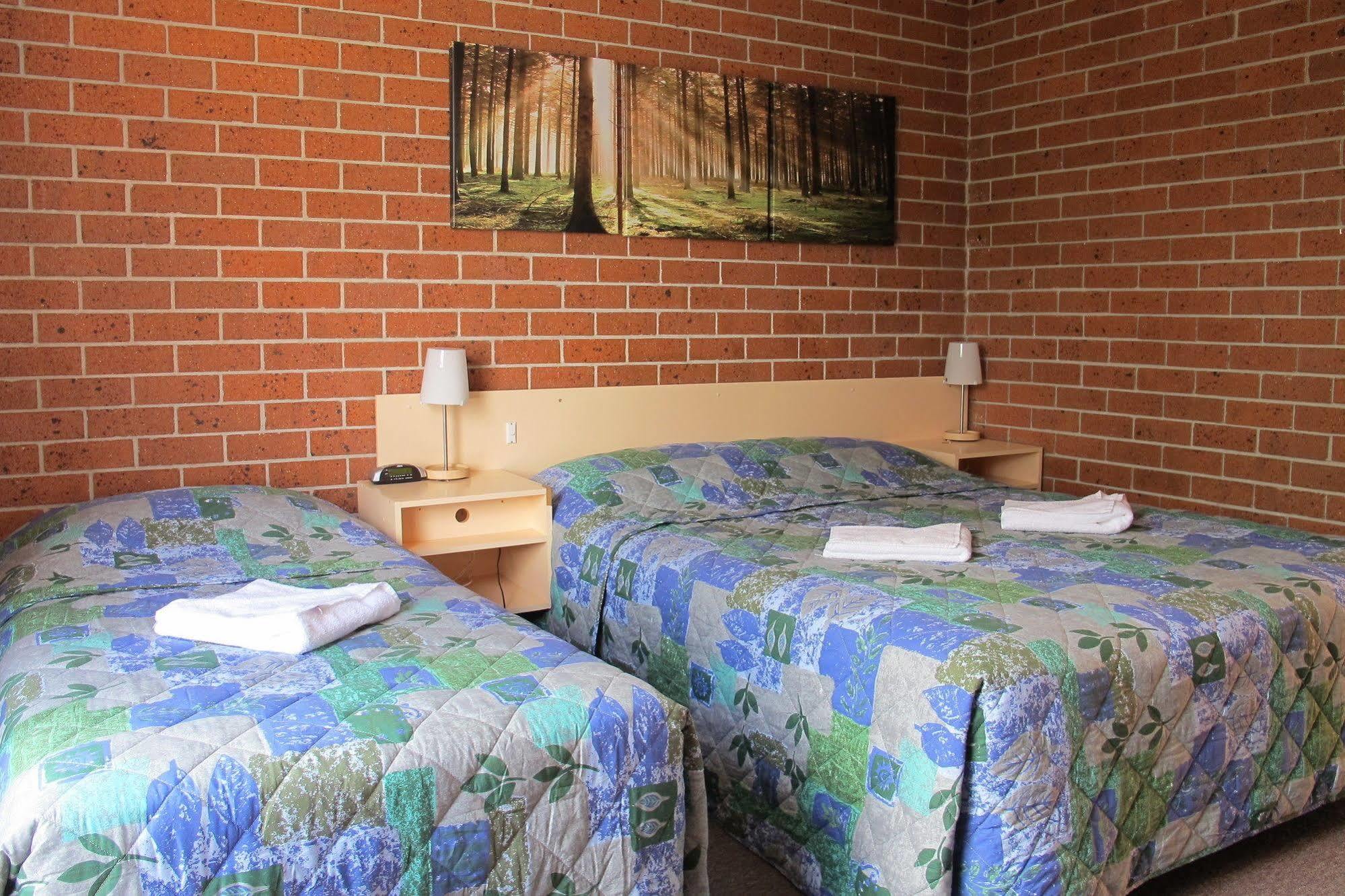 Greenslopes Motor Inn Бризбейн Екстериор снимка